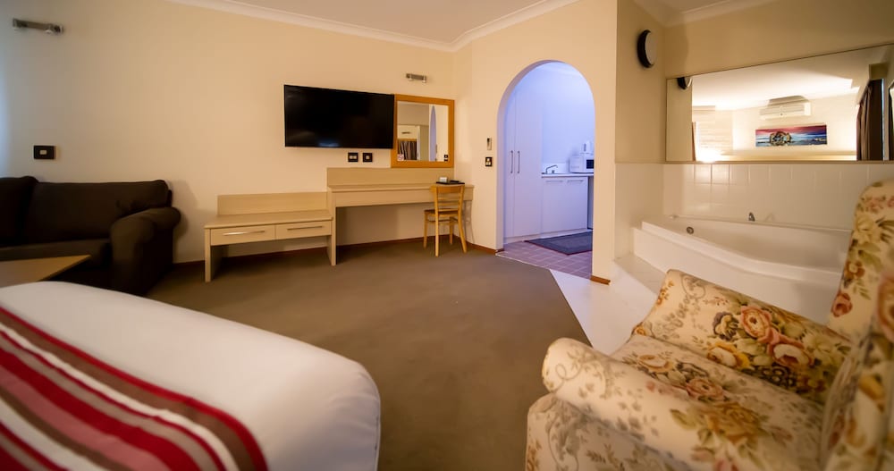 Hamiltons Townhouse Motel 29/51