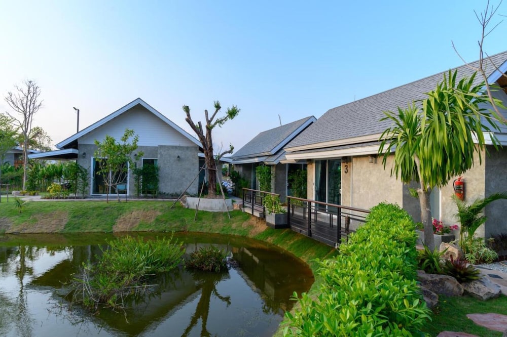 Loftpical Resort 33/49