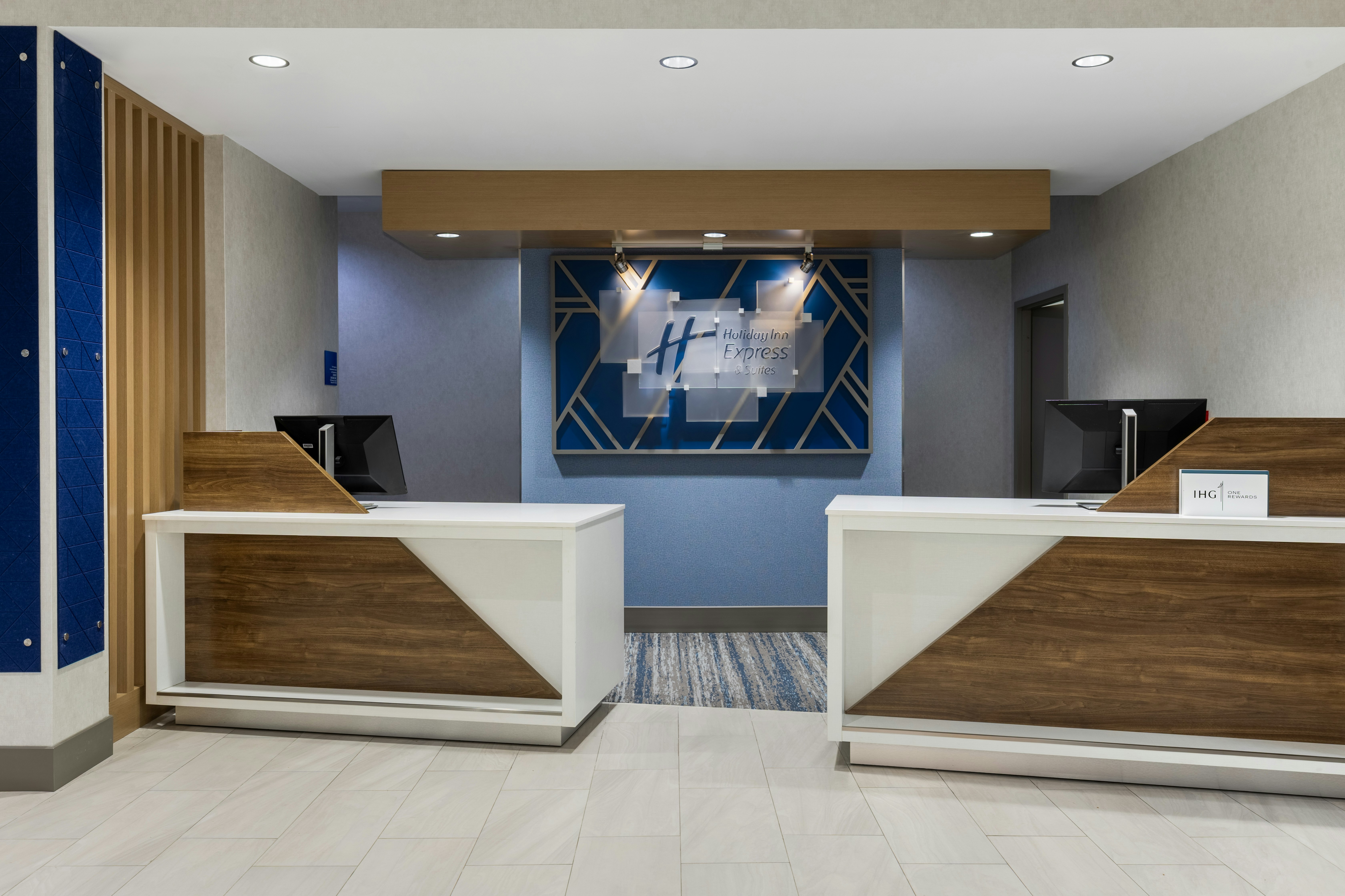 Holiday Inn Express And Suites Ottawa East Orleans 6/70