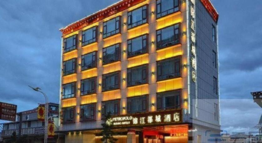 Metropolo Jinjiang Hotel ((Shangri-La Songzanlin Temple) 7/60