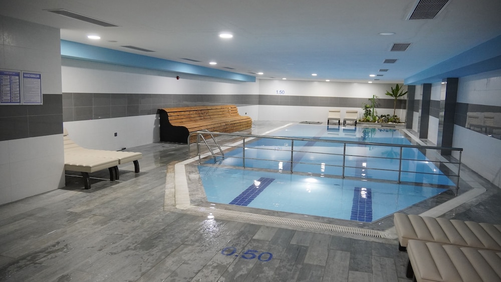 Ramada Plaza By Wyndham Batman 20/50