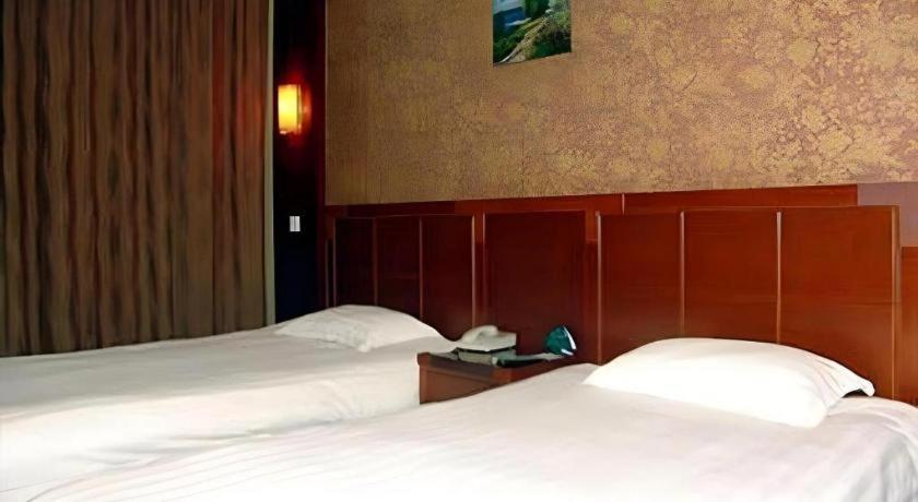GreenTree Inn Liuan Shucheng Hean Road Business Hotel 29/49