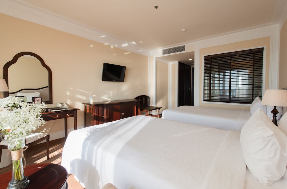 Sunrise Nha Trang Beach Hotel and Spa 15/78