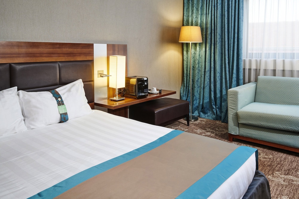 Premium, Single Bed