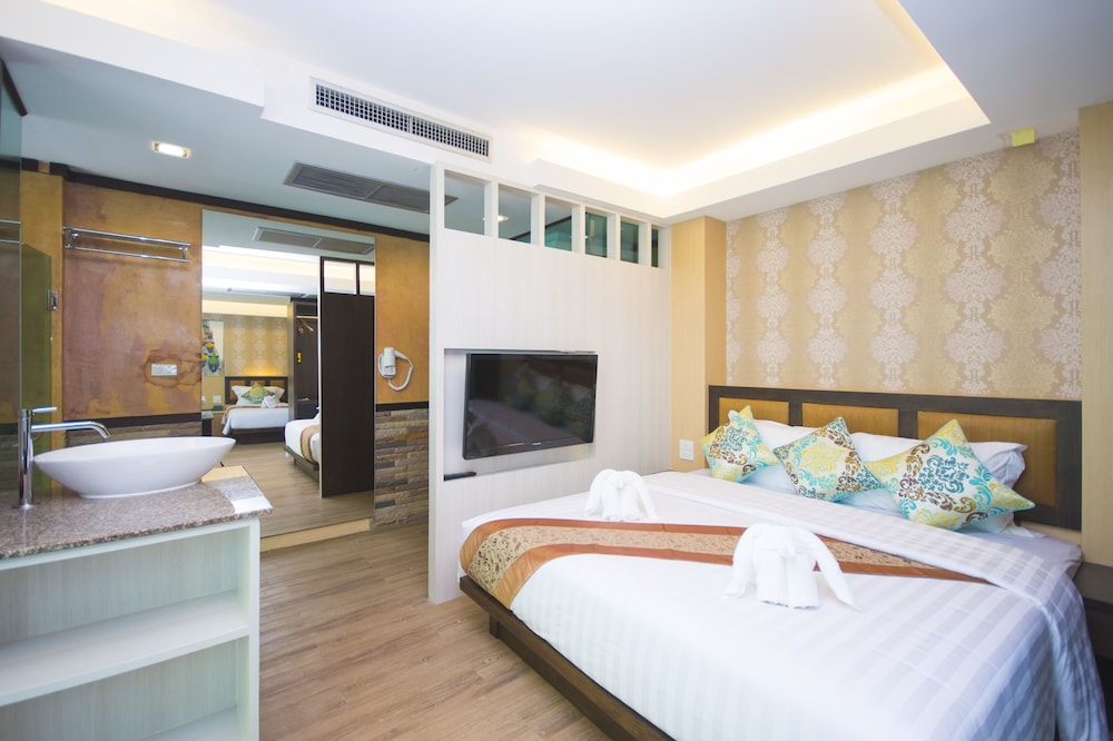 Phi Phi Nice Beach Hotel Hip 16/73
