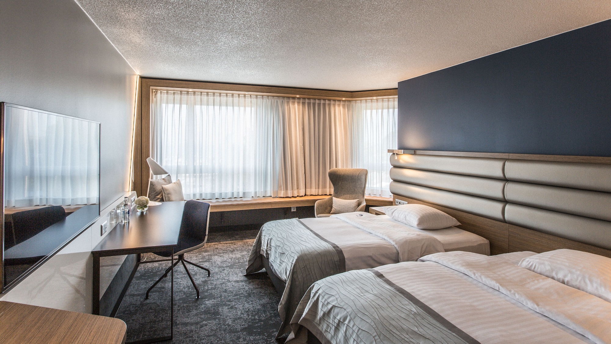 PREMIUM, TWIN BEDS