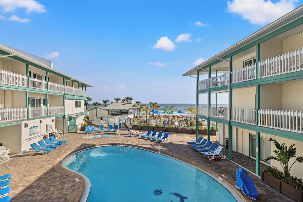 Sandpiper Beacon Beach Resort 45/50