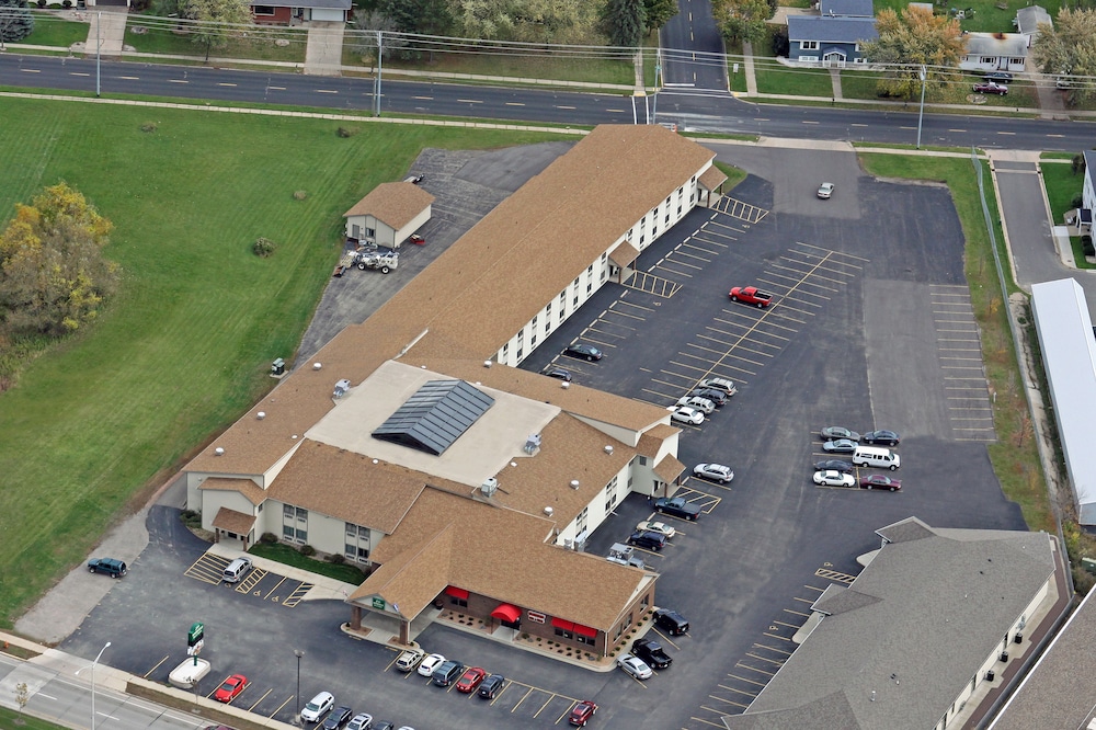 Woodfield Inn and Suites 56/60