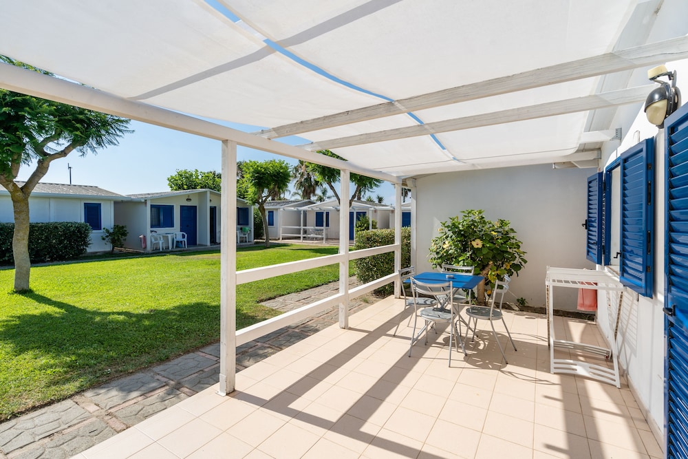 Le Dune Beach Club 43/45
