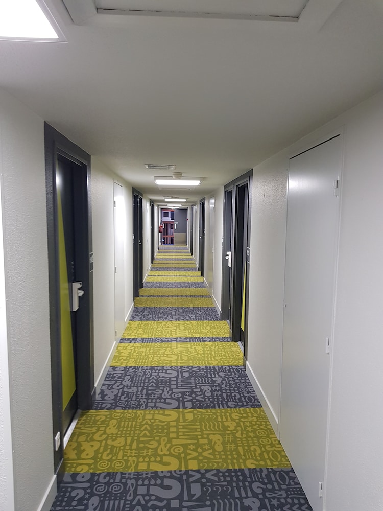 IBIS BUDGET SAINT CHRISTOL LES ALES 7/50