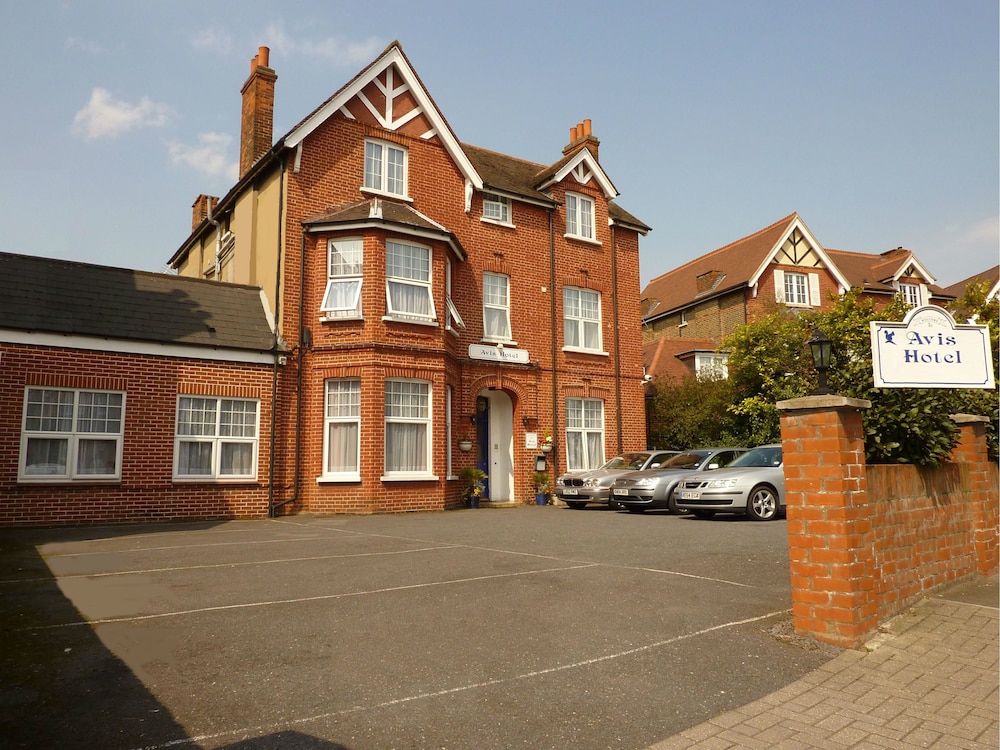 Avis Hotel Bromley 21/22