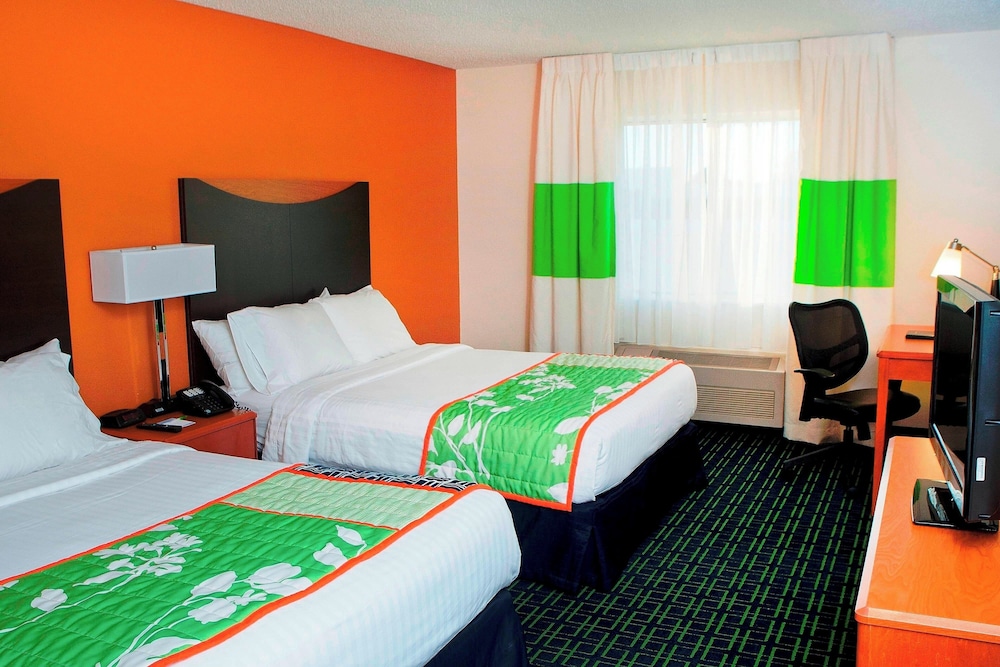 Fairfield Inn & Suites Joliet North/Plainfield 10/24