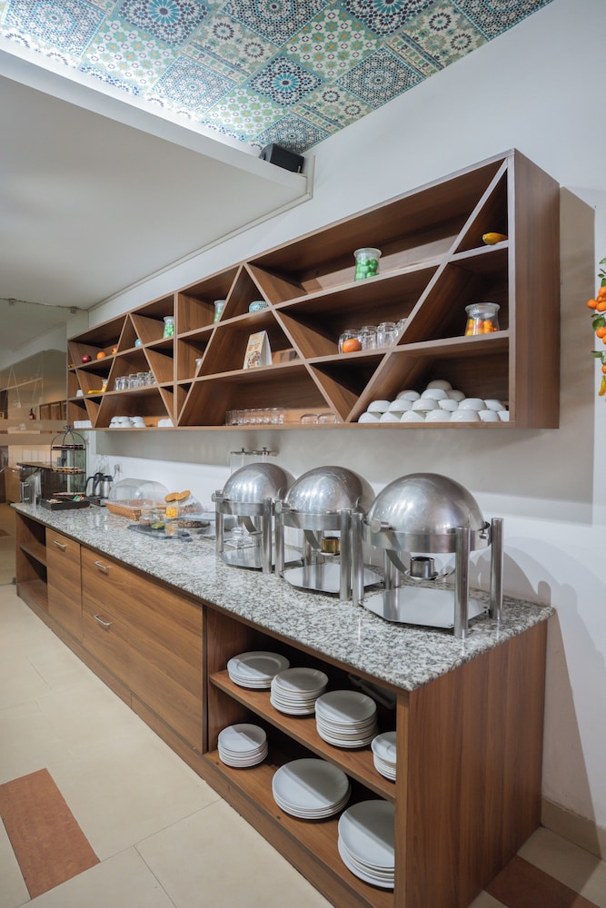 Ahuja Residency Parklane 50/50