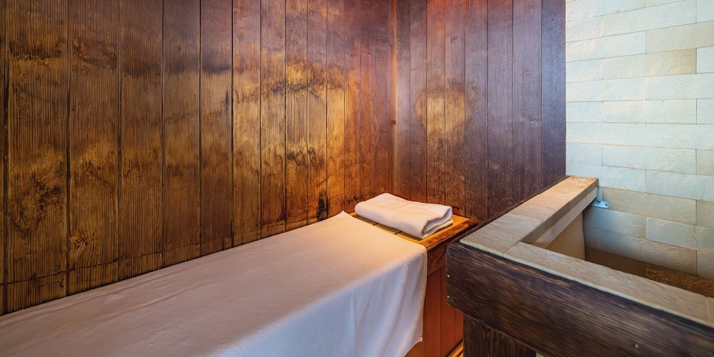 Myhotel Okazaki 34/65