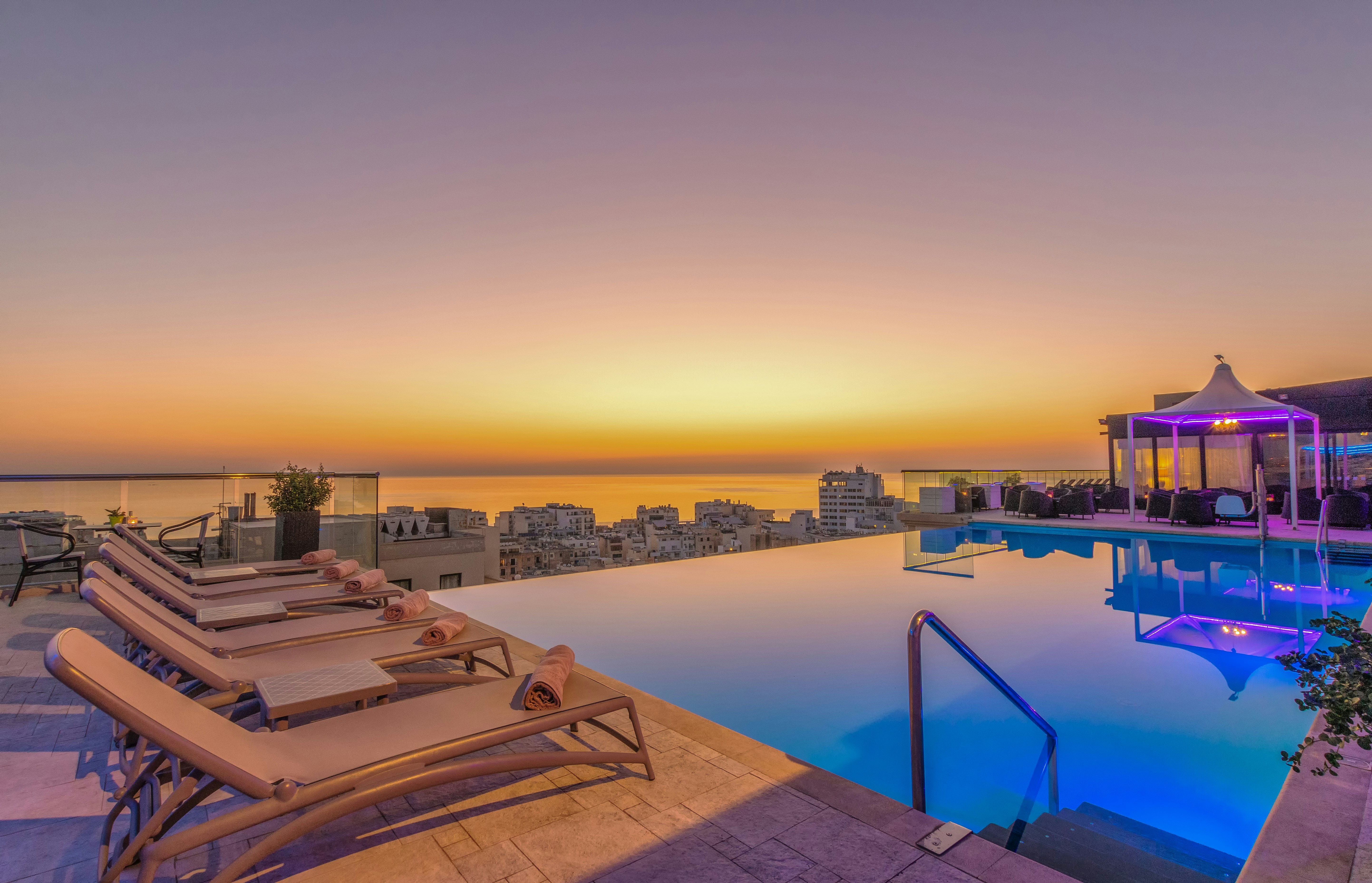 THE PALACE SLIEMA 80/83