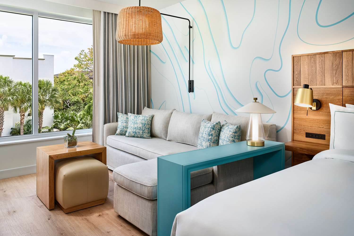Room, 2 Queen Beds, Resort View, Sofa، Faro Blanco Resort Marathon Florida Keys, Curio by Hilton 2/3