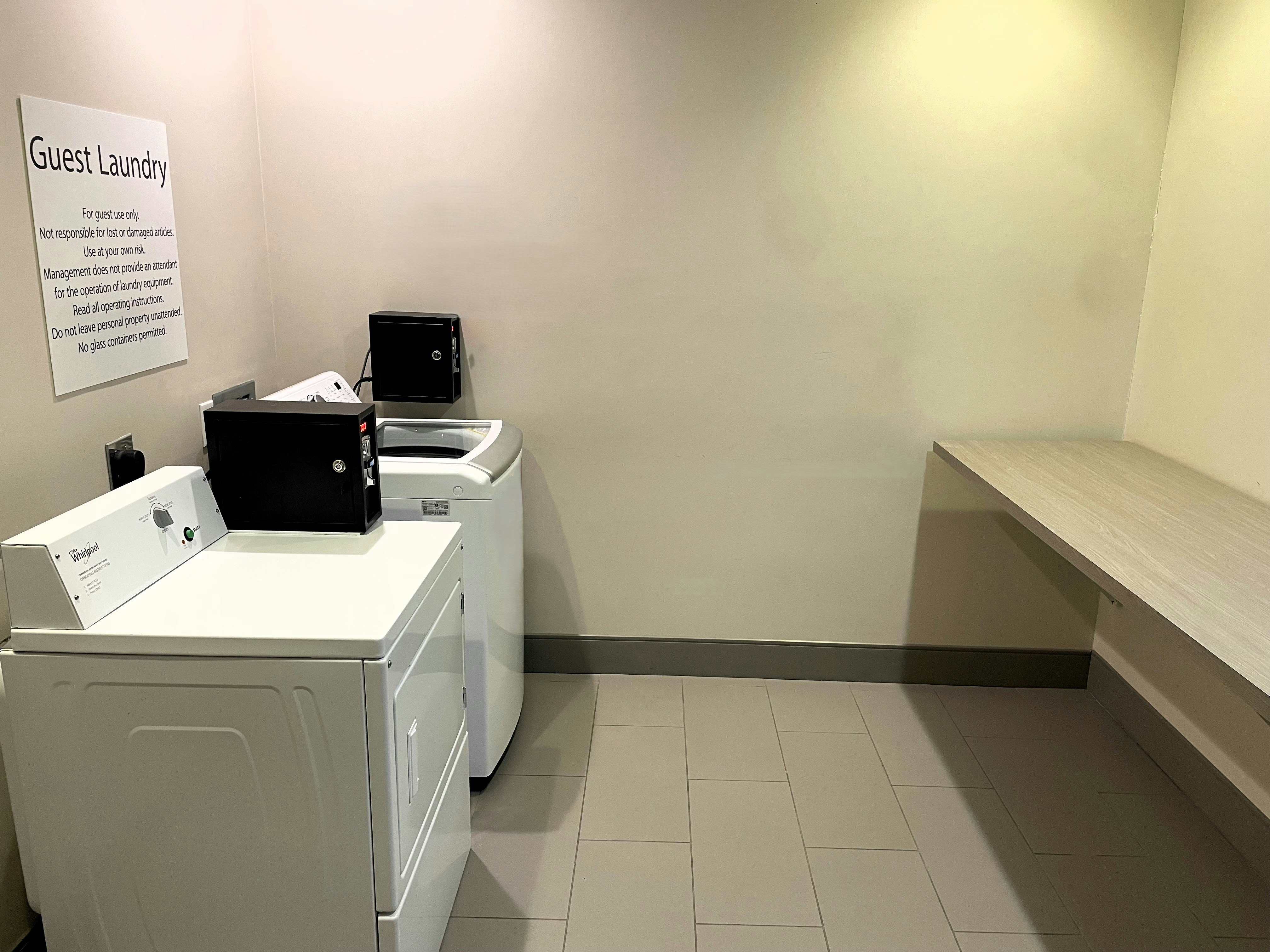 Holiday Inn Express Suites Shippensburg 56/65