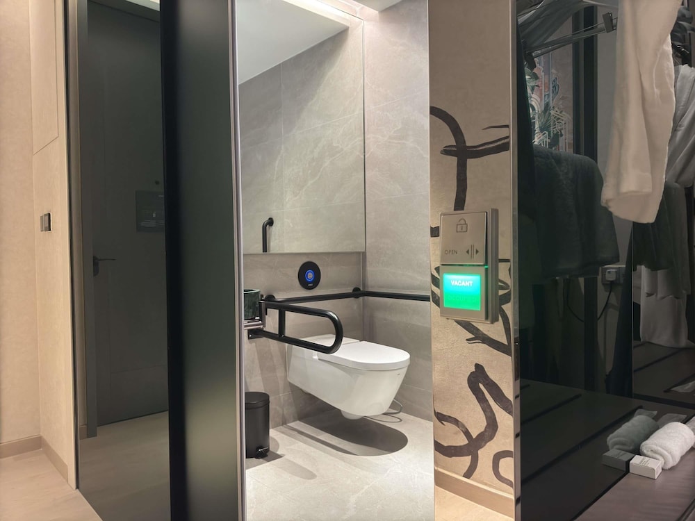 Mondrian Singapore Duxton 47/50