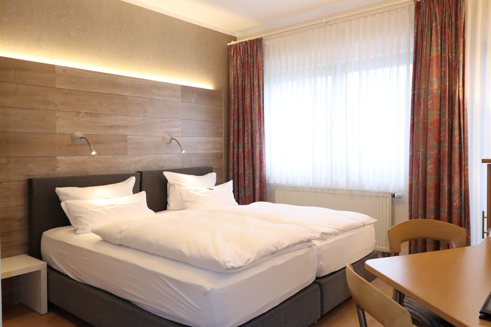 Hotel Hansen 19/41