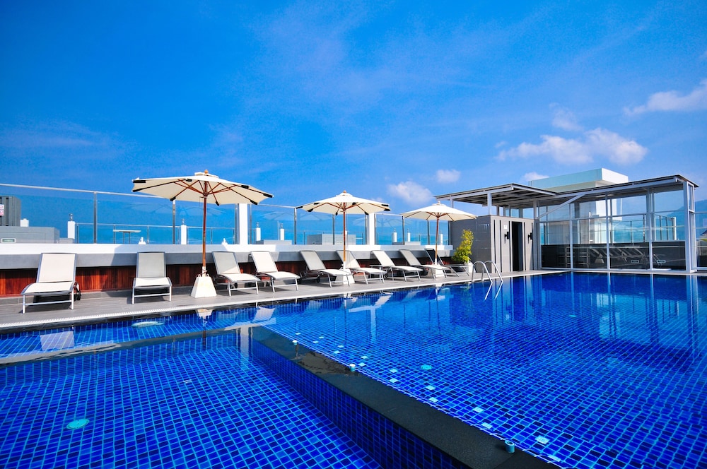 The Ashlee Heights Patong Hotel and Suites 57/62