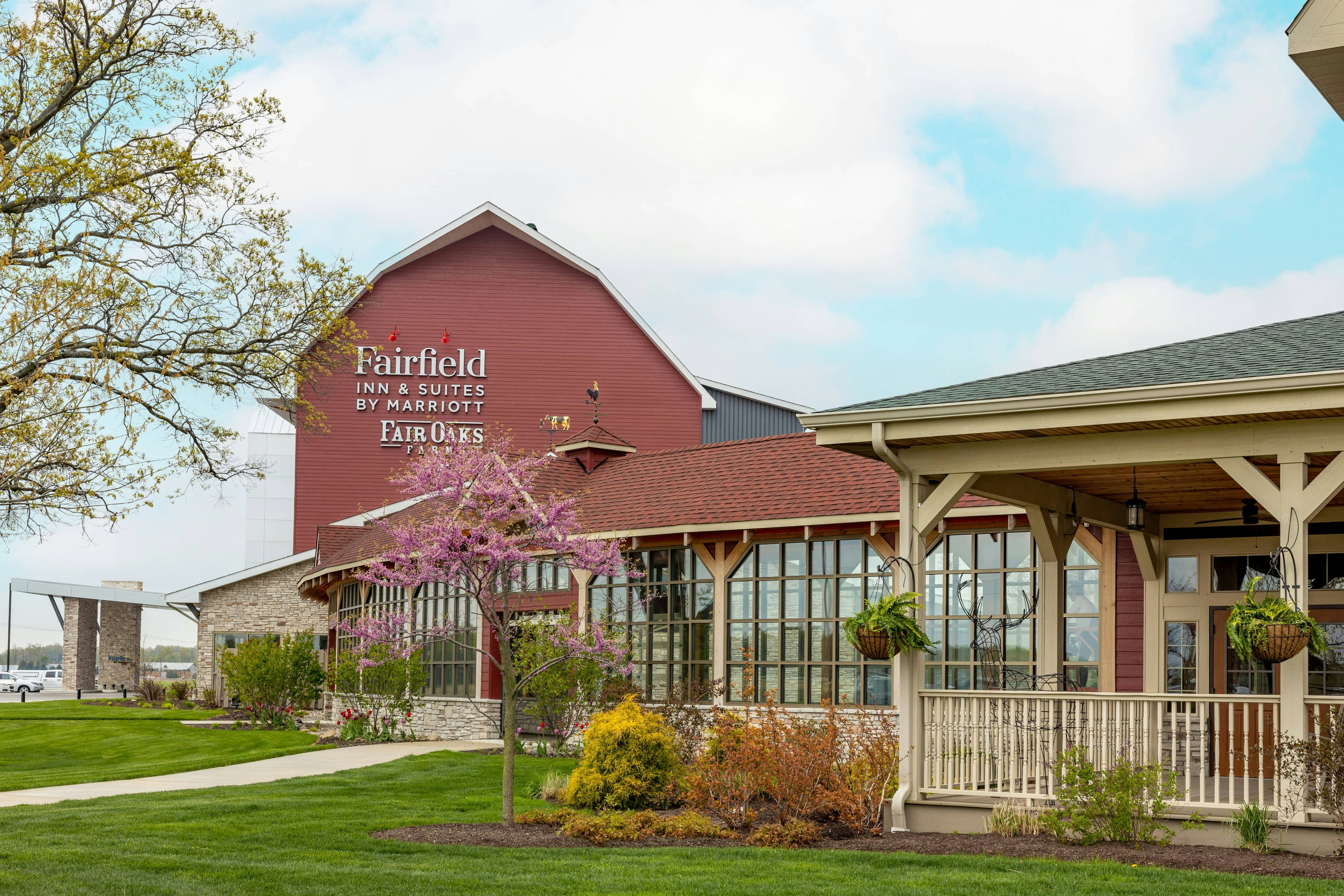 Fairfield Inn And Suites Fair Oaks Farms 4/56