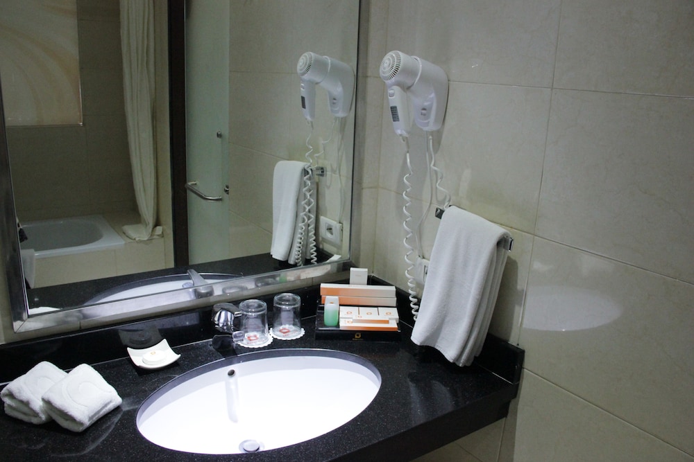 Aria Gajayana Hotel 57/58
