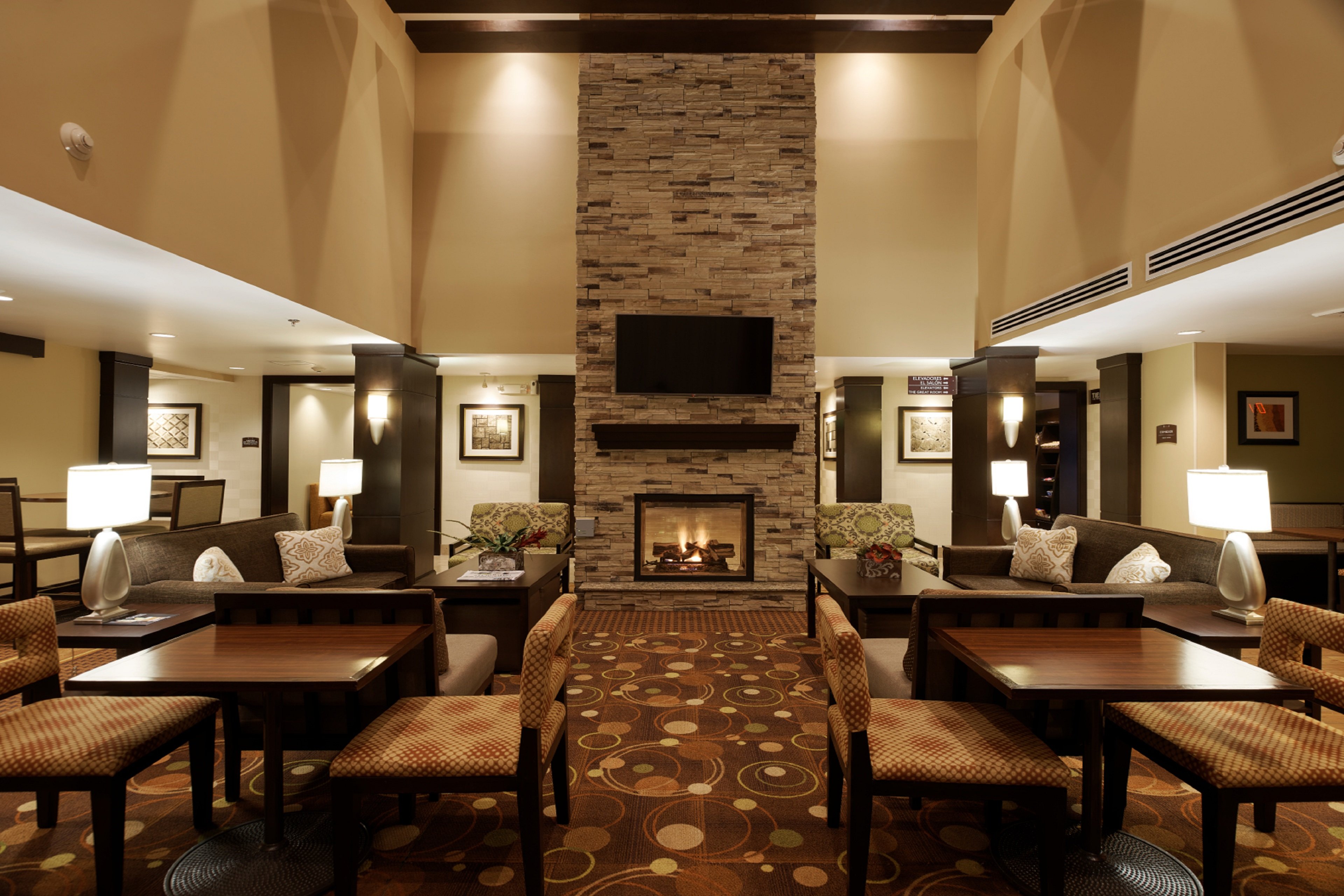 Staybridge Suites CHIHUAHUA 53/73