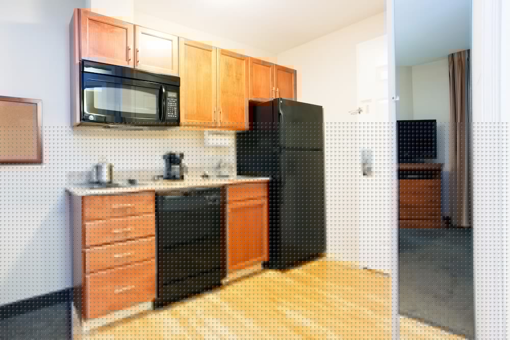 Candlewood Suites Jacksonville 6/72