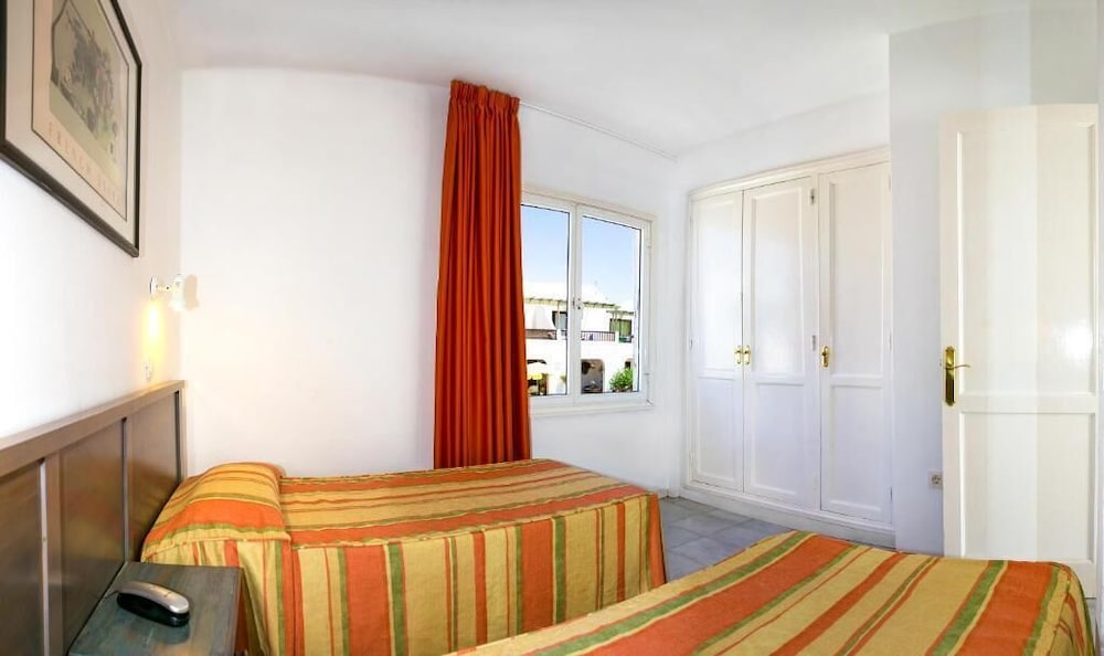 Apartamentos LIVVO Oasis 31/70