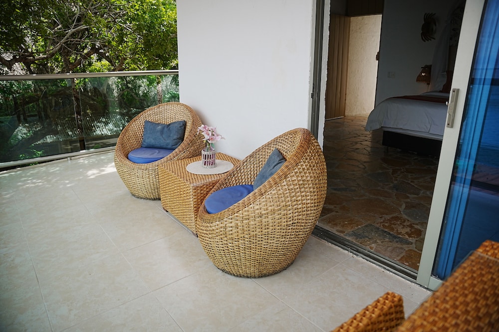 HOTEL ISLA REAL 22/48
