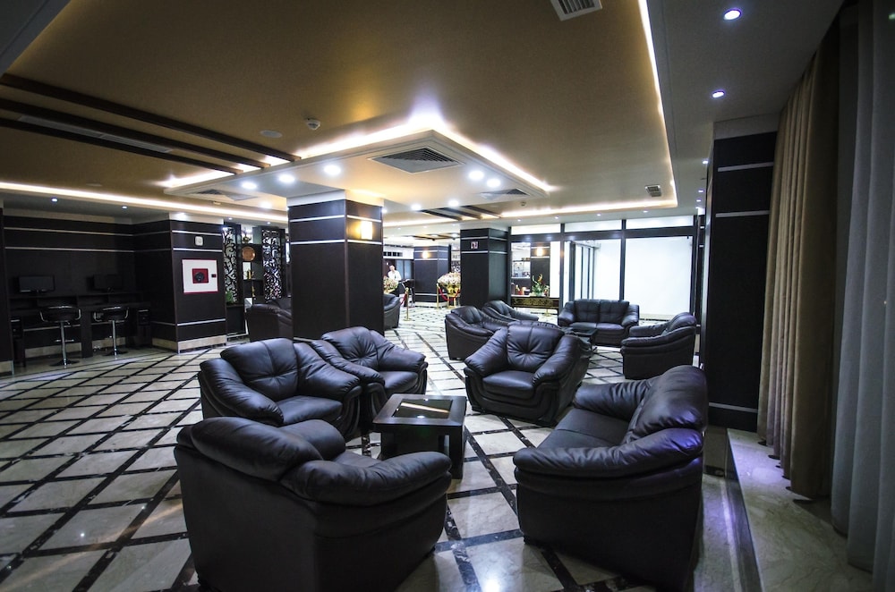 El Bey Hotel 24/50