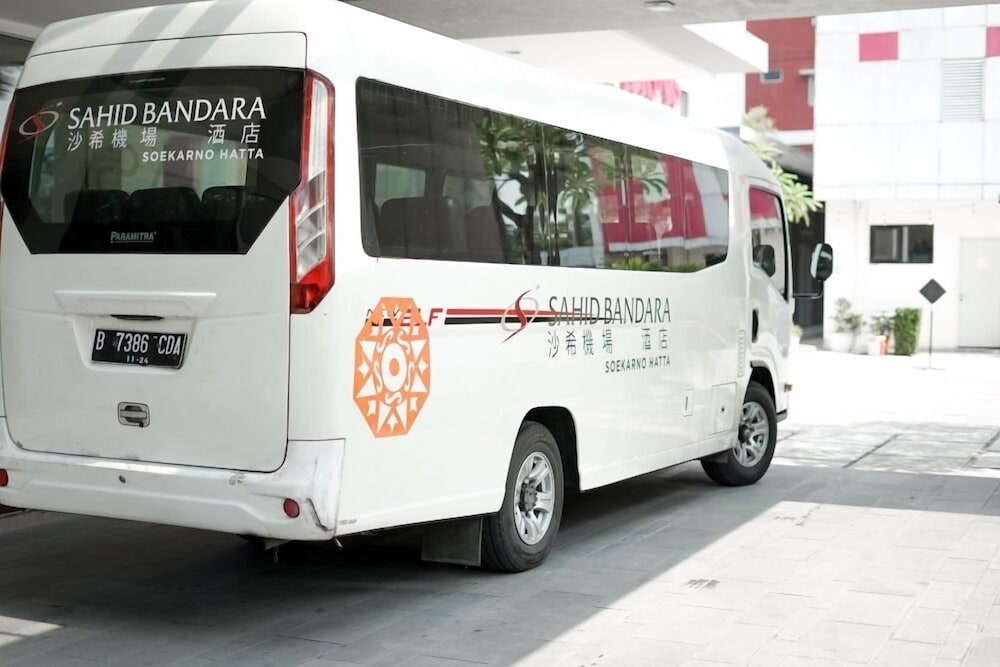 Sahid Bandara Soekarno Hatta 55/55