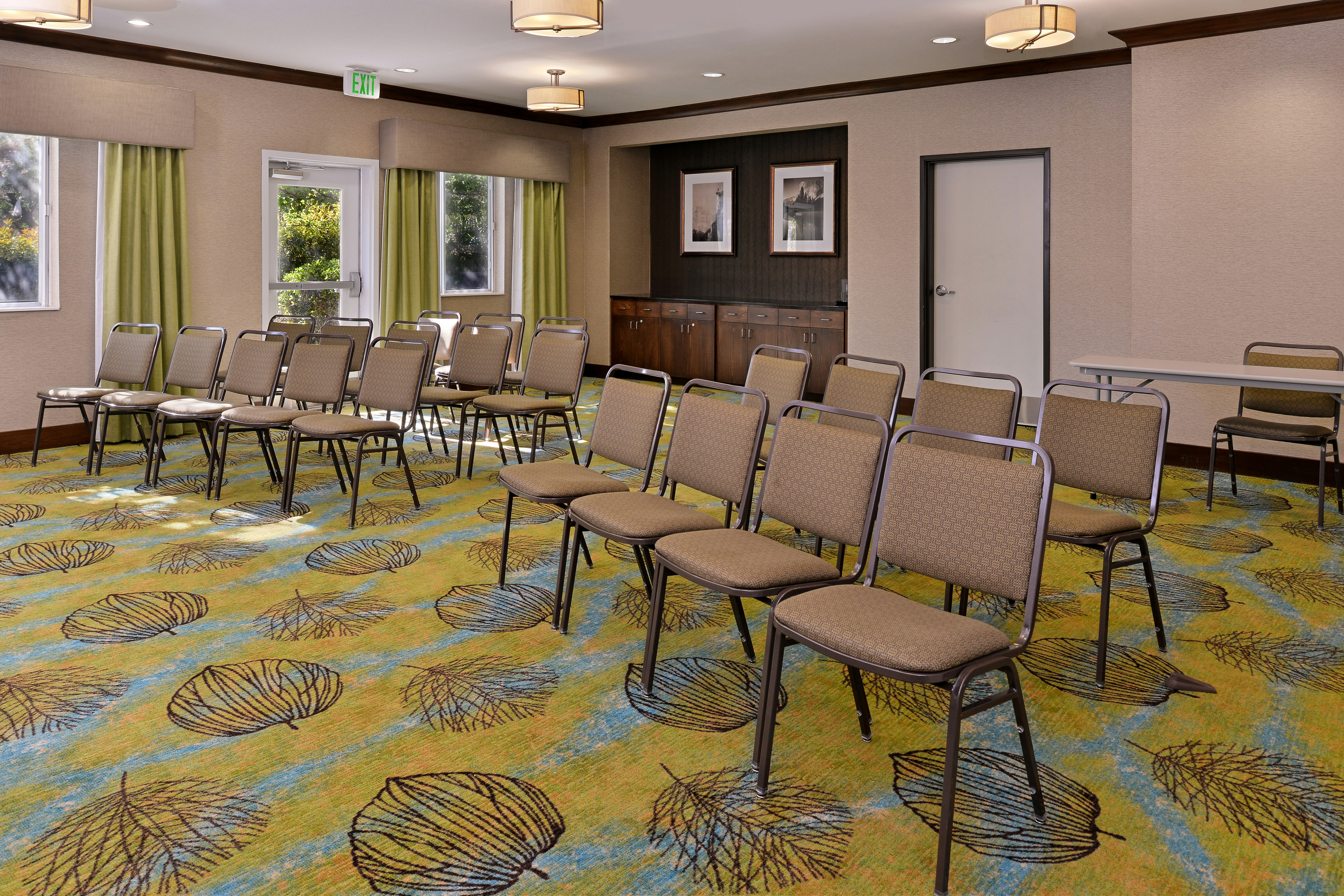 Holiday Inn Express Hotel And Suites Fresno River Park Hwy 41 42/50