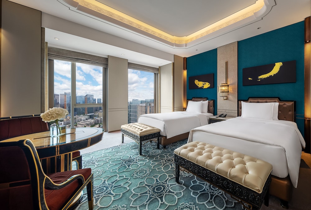 Wanda Reign Chengdu 15/45