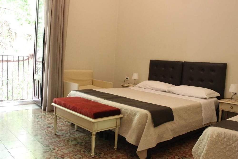 Umberto House 21/40
