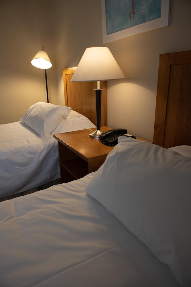Canal Beagle Hotel 27/66