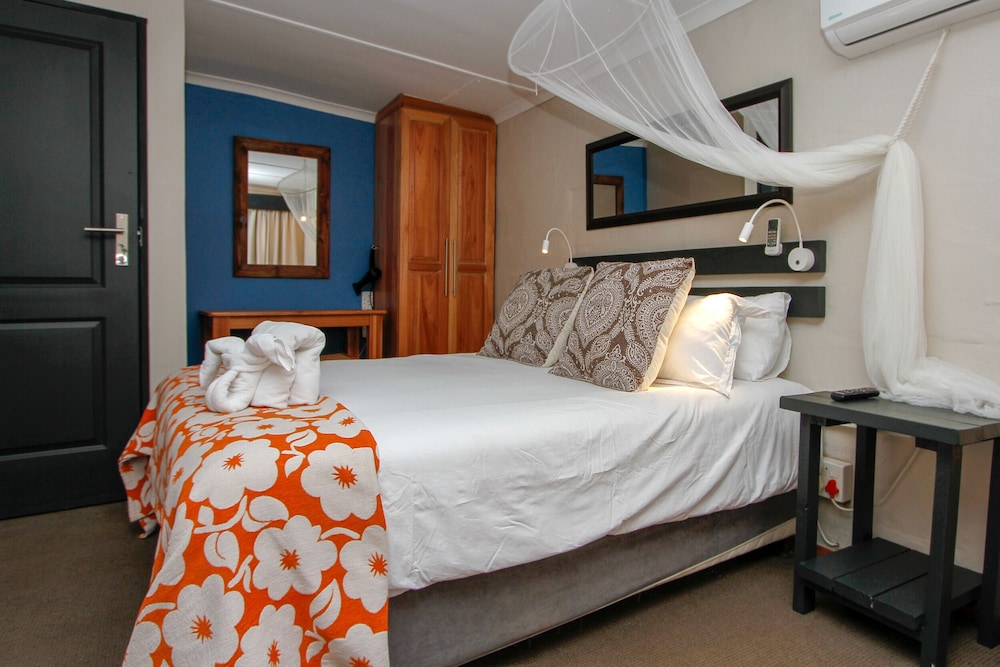 Umlilo Lodge 15/64