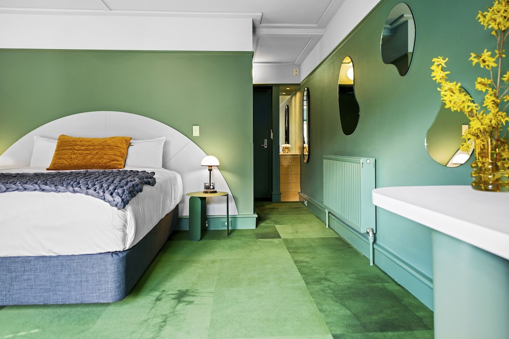 The Central Private Hotel By Naumi Hotels 11/53
