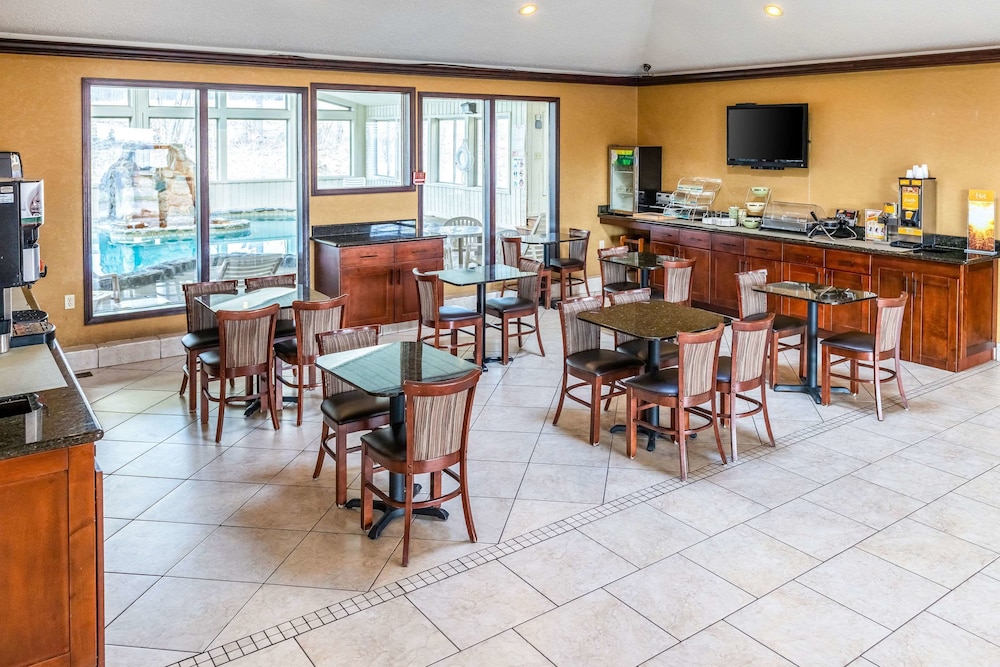 restaurant-cafeteria