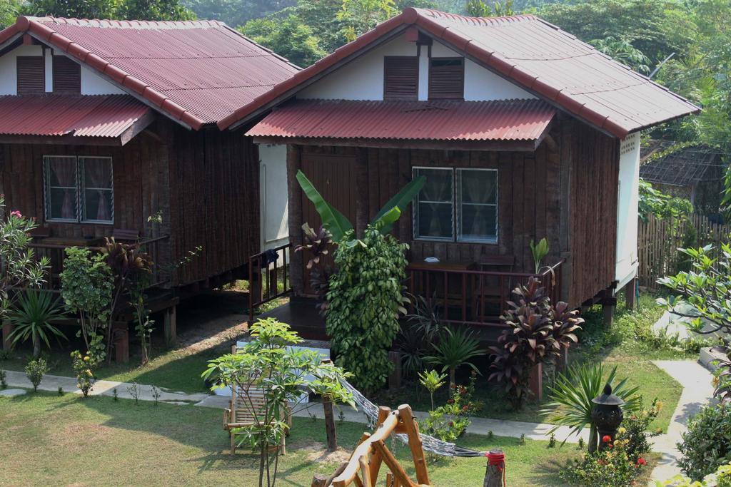 THAI GARDEN INN KANCHANABURI 2/26