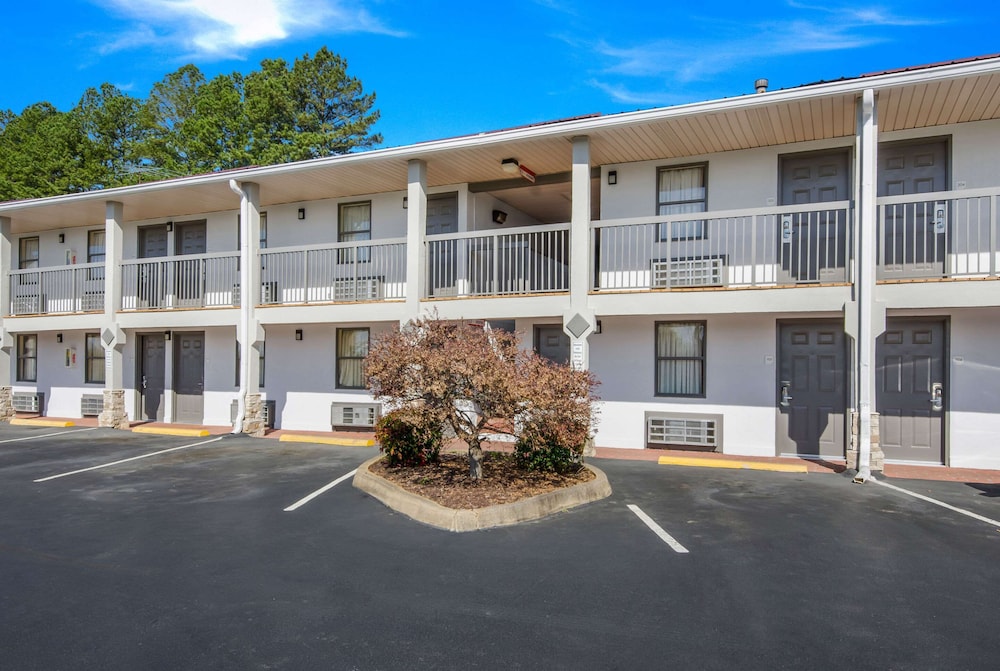 Econo Lodge Kingsport East 3/38