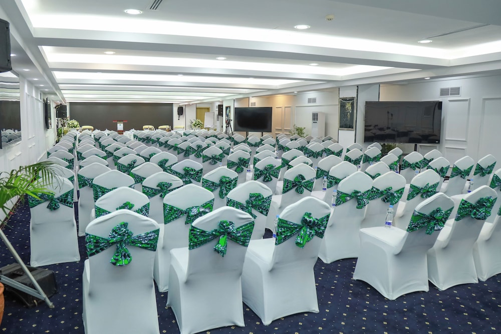 Pan Pacific Serviced Suites Nairobi 40/51