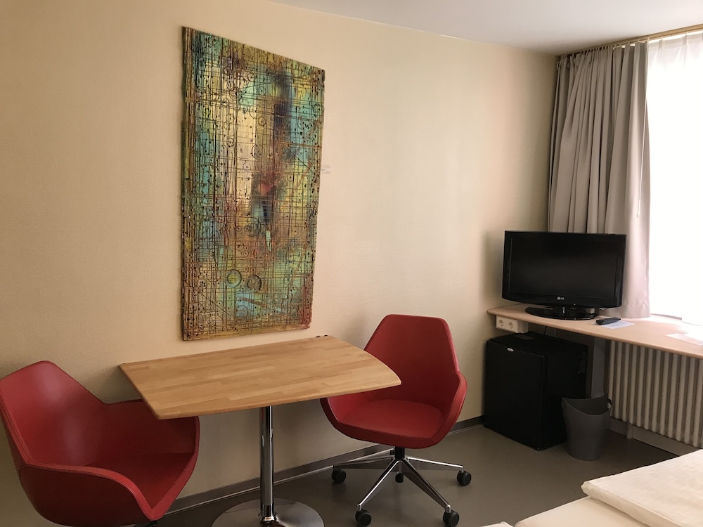 Abalon Hotel Ideal 39/50