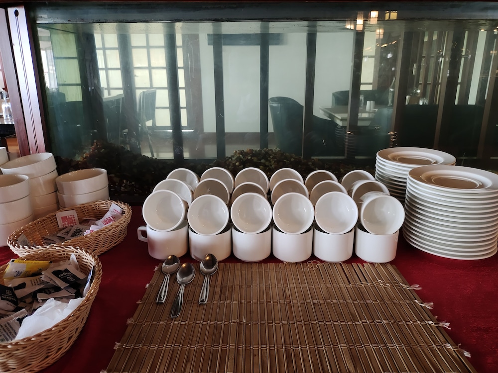 Presidency Hotel 48/63