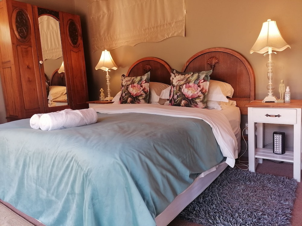 Hawklee Country House 13/50