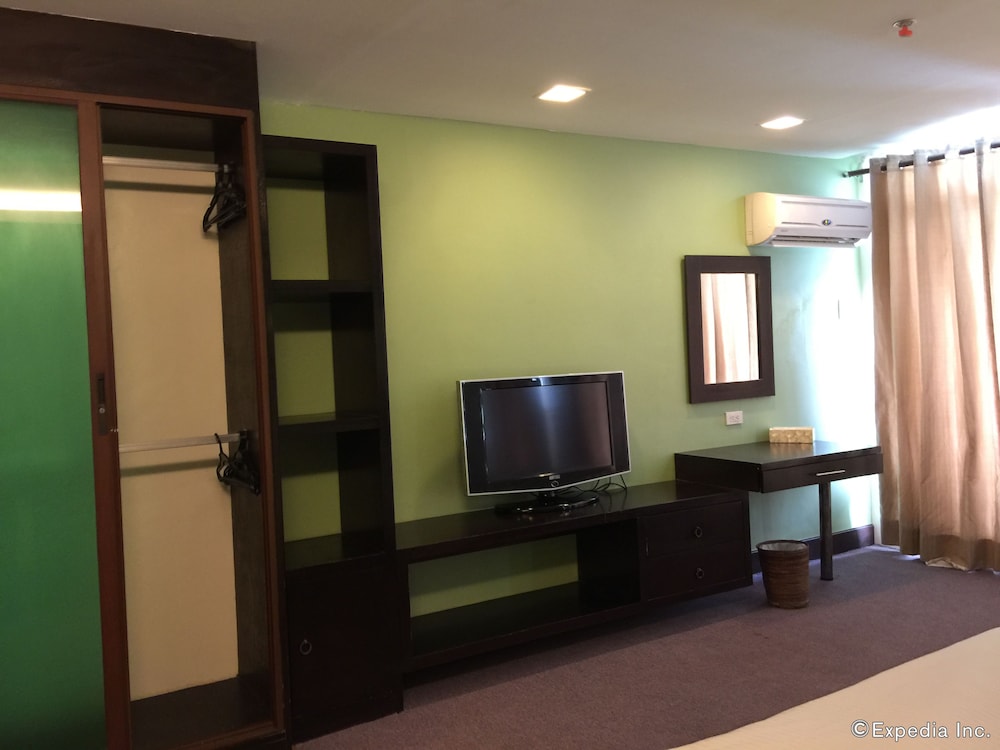 Coron Gateway Hotel Suites 34/50