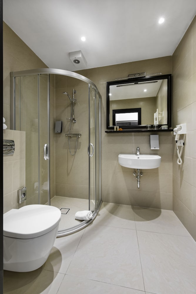 Amberton Cathedral Square Hotel Vilnius 47/50