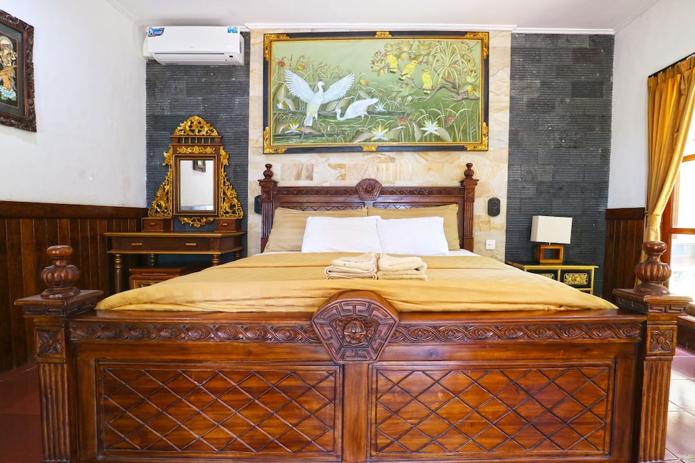 Puri Nusa Beach Hotel 16/32