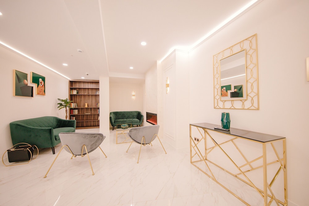 Orden Hotel 15/20