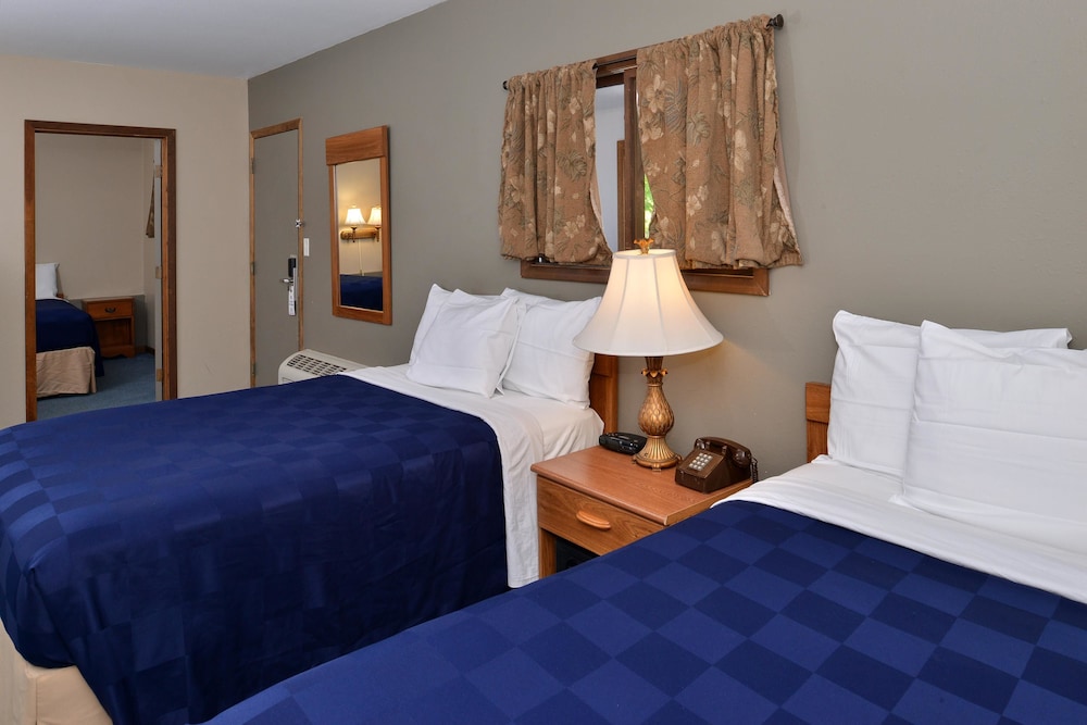 Americas Best Value Inn Marquette 19/46